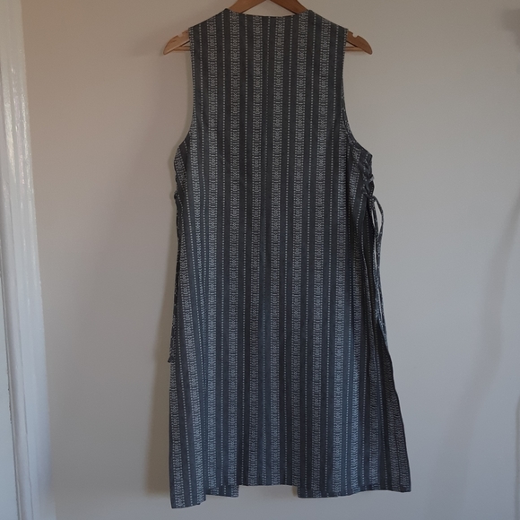 striped lace down long vest - Picture 4 of 6